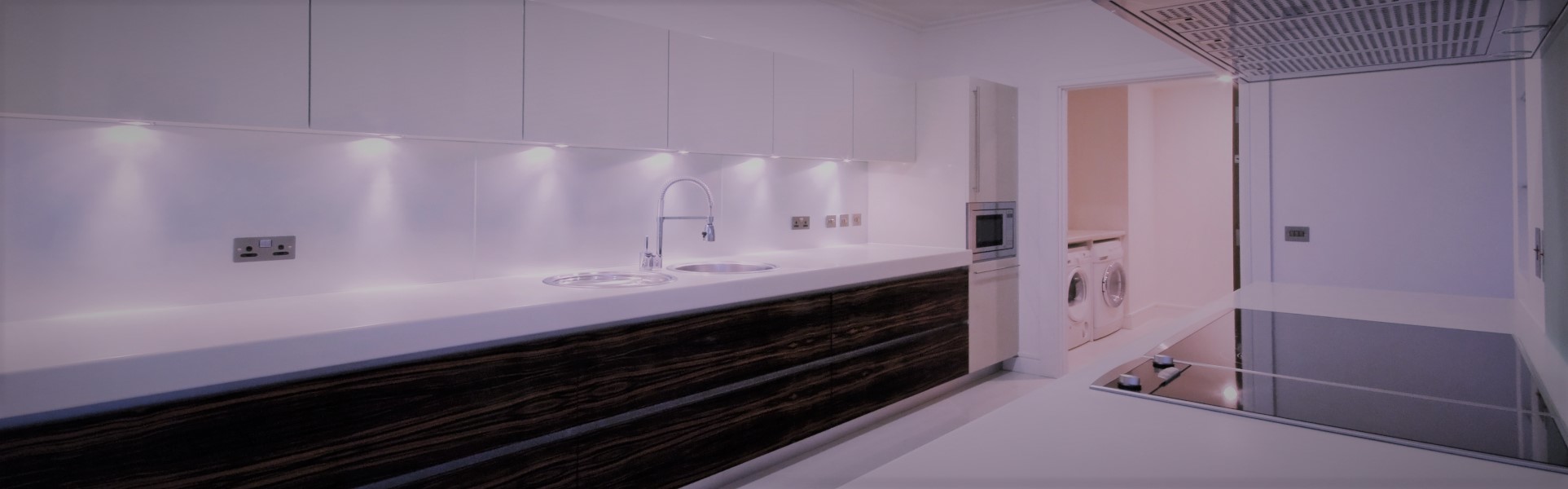 Slider, Glass Splashbacks Installed in Egham | Kitchen & Bathroom Styles